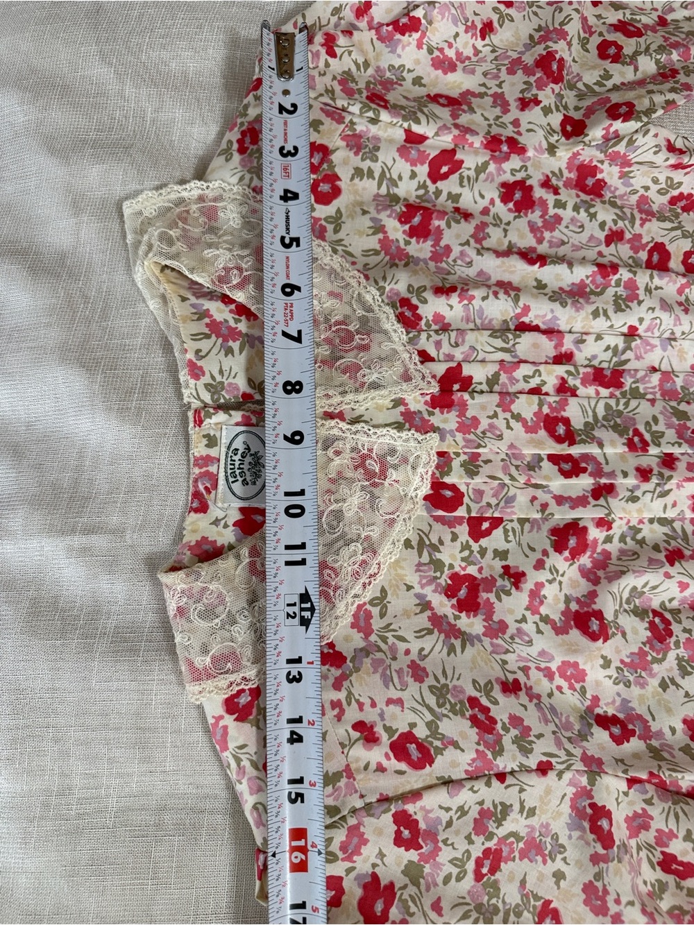 VTG Laura Ashley Floral Lace Peter Pan Collare Dress Made in Great Britain - Picture 13 of 14